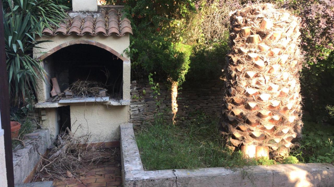 Bora Villa Beziers Exterior photo