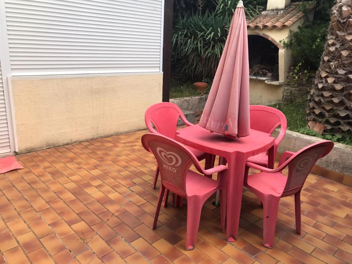 Bora Villa Beziers Exterior photo